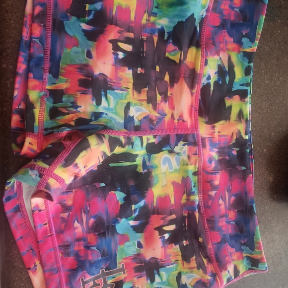 Shorts - Picture 1 of 2